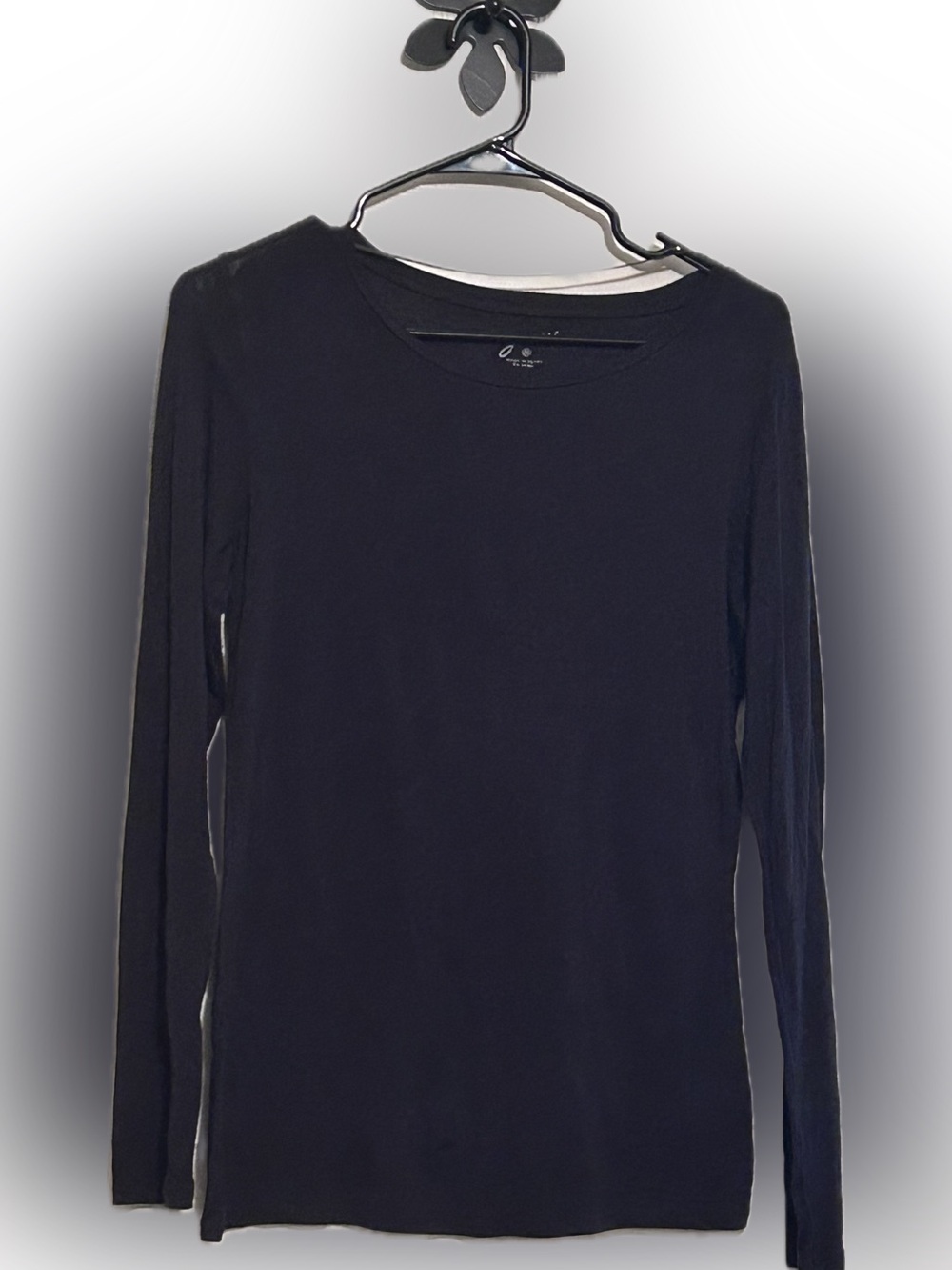 SZ L/XL Women's Black Long Sleeve Crewneck Top